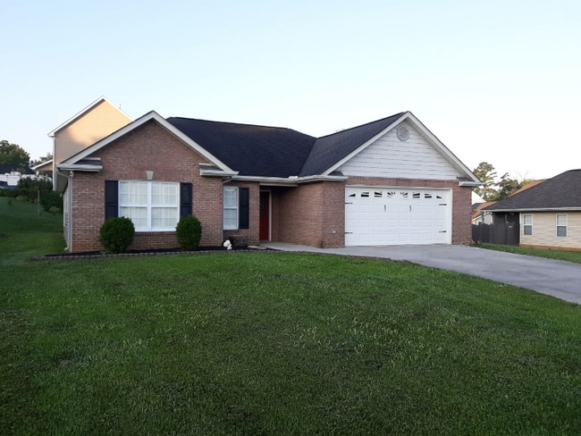 5311 Stricter Ln, Corryton, TN 37721 - photo 2