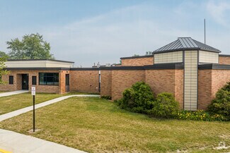 Los Lagos Bilingual Academy