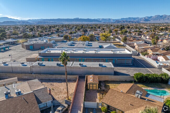 Pat Diskin Elementary School 5