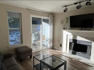 11107 NE 125th Ln Unit F122, Kirkland, WA 98034