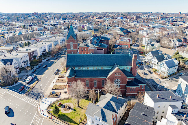 Saint John Paul II Catholic Academy - Columbia Campus is a Catholic school in Dorchester, MA.