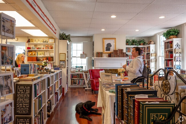 Readers love visiting Black Dog Books in Zionsville.