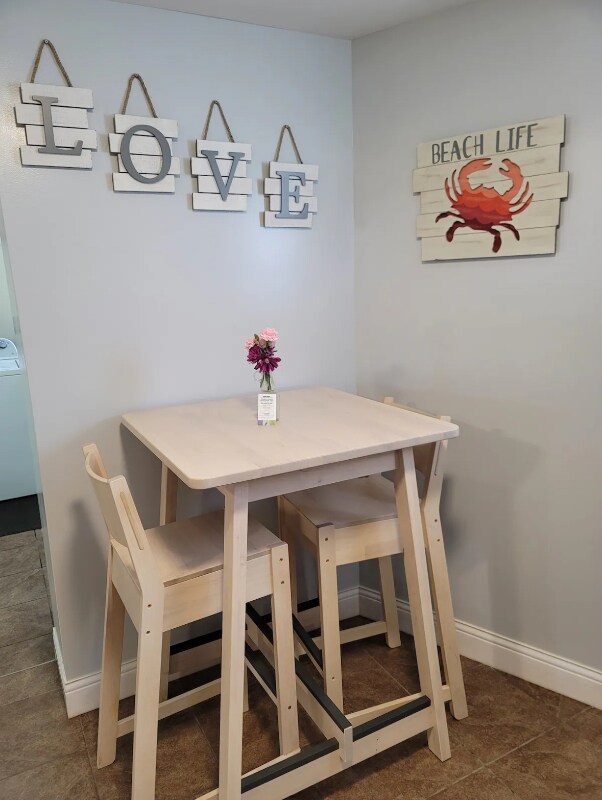 108 W Grand Ave unit 3, Old Orchard Beach, ME 04064 - photo 6