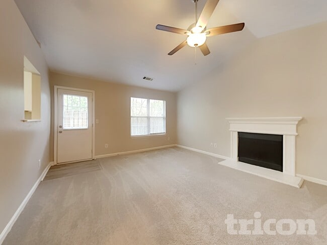 7020 Setters Way, Lithonia, GA 30038 - photo 3
