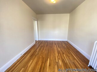 1144 Commonwealth Ave Unit 44, Boston, MA 02134