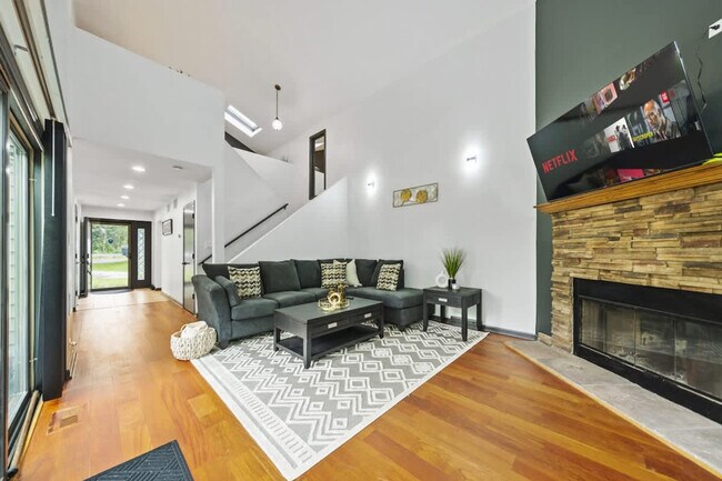 38369 N Manor Ave unit ID1237862P, Beach Park, IL 60087 - photo 3