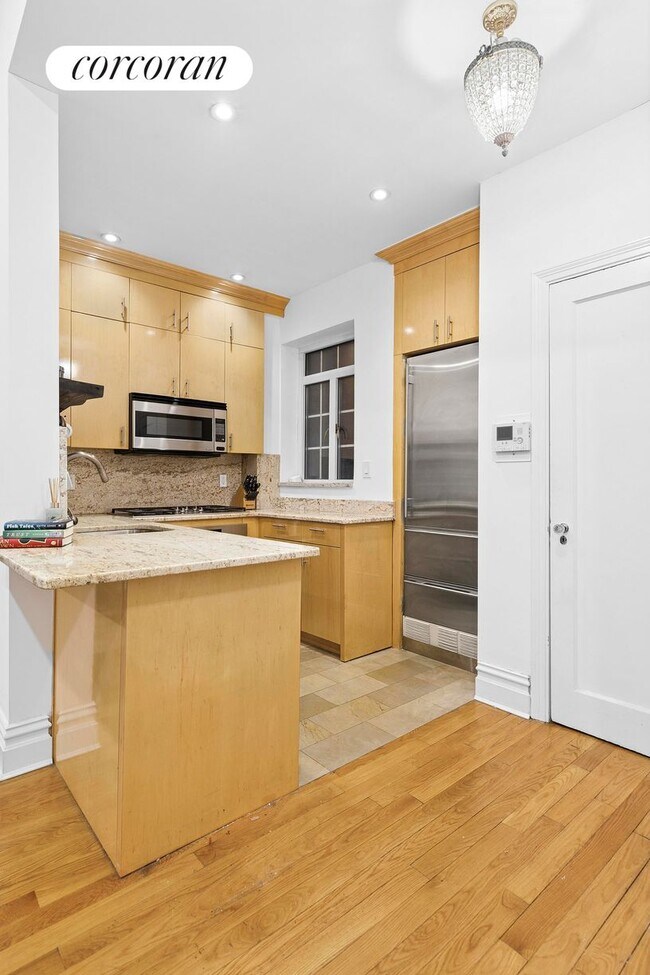 59 E 75th St, New York, NY 10021 - photo 5