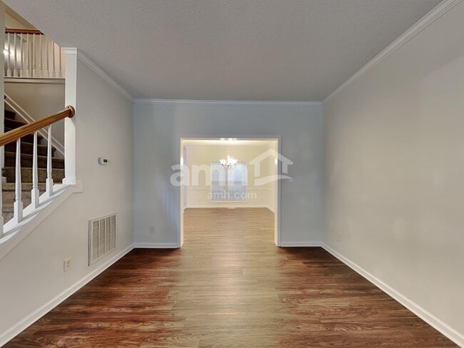 2106 Forest Edge Dr, Greensboro, NC 27406 - photo 7