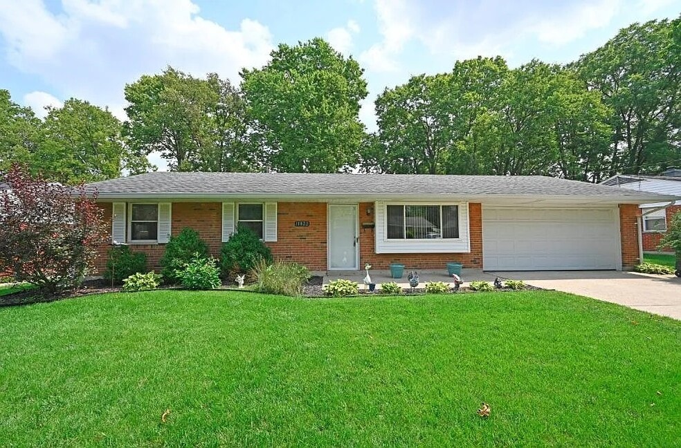 11822 Ramsdale Ct, Cincinnati, OH 45246 - photo 1