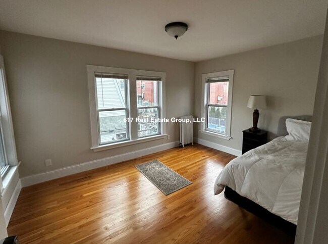 22 Mansfield St unit 2, Allston, MA 02134 - photo 6