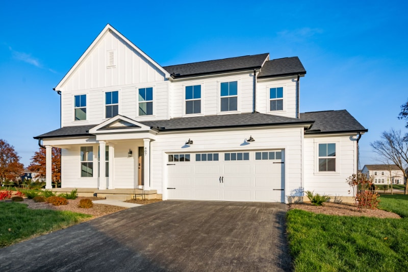 407 Zelkova Ln, Lewis Center, OH 43035 - photo 1