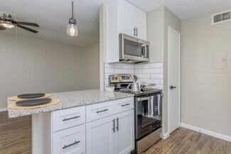 802 Broadway Commons, Garland, TX 75043