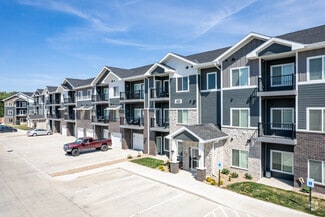 1401 Cedar Cove Rd, Lincoln, NE 68505