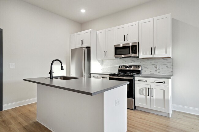 2157 E Lehigh Ave unit 211, Philadelphia, PA 19125 - photo 6