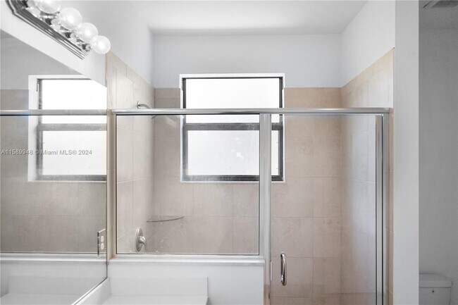 5477 NW 27th Ct, Margate, FL 33063 - photo 4