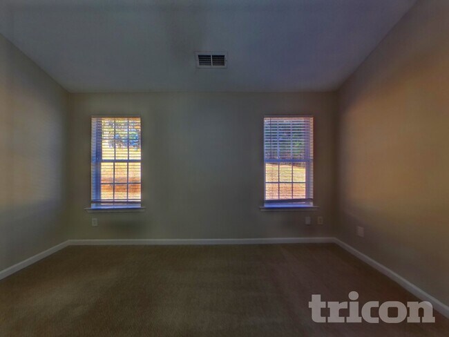 5545 Amber Cove Way, Flowery Branch, GA 30542 - photo 5