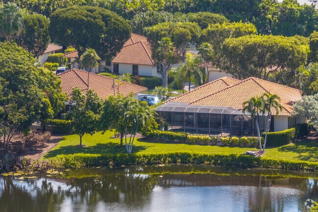 Ocean Reef Club community makes up a large part of North Key Largo, FL.
