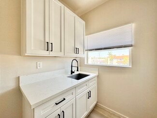 1318 S Pacific Ave Unit 15, Los Angeles, CA 90731