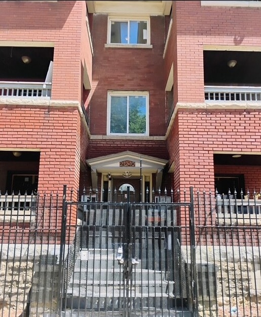 210-212 W 39th St, Kansas City, MO 64111