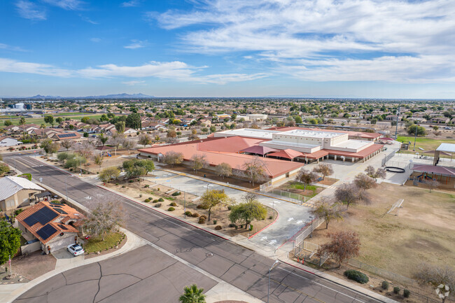 A bird's eye view of Coyote Hills Elementary School in Peoria.