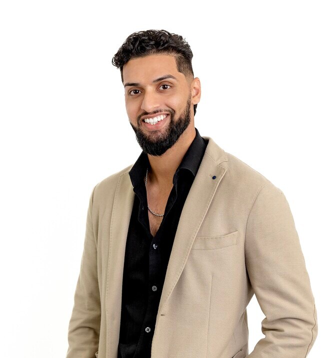 Sully Tariq