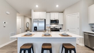 1679 Shasta Dr, Shakopee, MN 55379