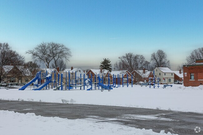 Renwood Elementary School, Parma