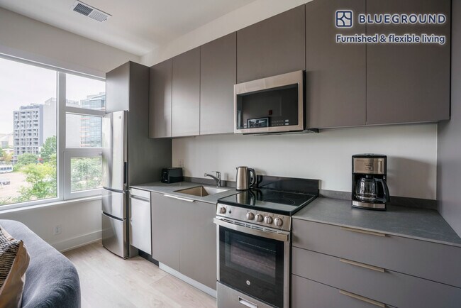 1324 N Capitol St NW unit FL3-ID1156, Washington, DC 20002 - photo 7