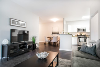 3425 W Bangs Ave, Neptune, NJ 07753