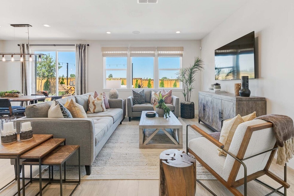 1342 Marceline Dr, Manteca, CA 95336 - photo 1