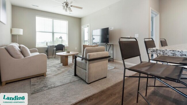 16346 Lydia Hill Dr unit 2311, Chesterfield, MO 63017 - photo 4