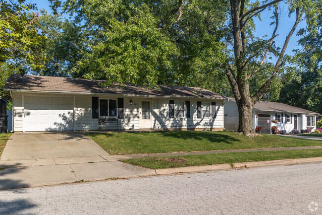 Windsor Hill-Sugar Creek has many smaller ranch style homes.