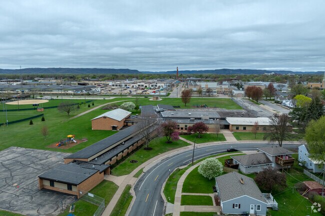 Spence Elementary School serves grades K-5.