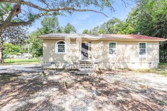 200 Sunstede Rd, Warner Robins, GA 31093