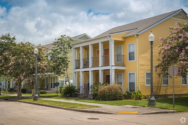 Neoclassical revivals decorate this street in Whitney.