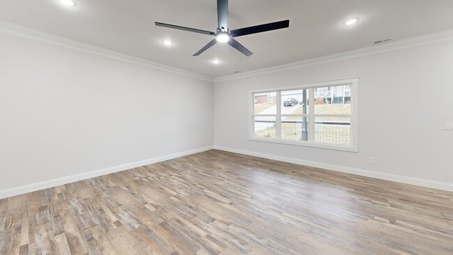 1283 Lori Ellen Ct, Sevierville, TN 37876 - photo 2