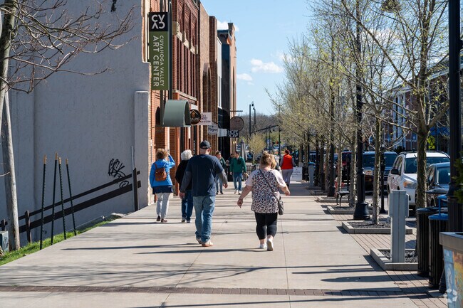 River Estates residents enjoy easy access to pedestrian-friendly sidewalks throughout downtown Cuyahoga Falls.