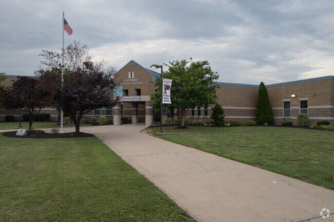 Potomac Middle School welcomes students from River Oaks and boasts high test scores.