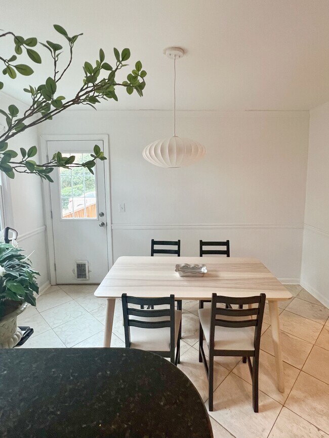 6520 Roswell Rd, Atlanta, GA 30328 - photo 4