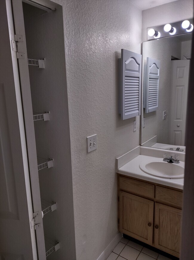 4620 Saint Croix Ln unit 9, Naples, FL 34109 - photo 6