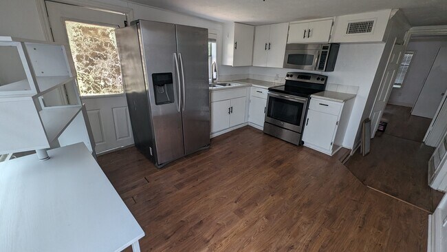 203 Johnson St unit A, Pasadena, TX 77506 - photo 5