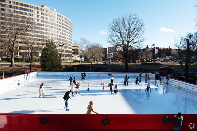 Located in Bushnell Park during the winter months ice skating can be enjoyed in Hartford.