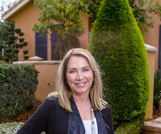 Christine Grooms