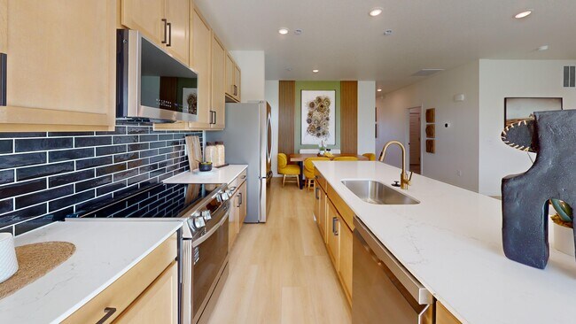 621 85th Avenue Ct, Greeley, CO 80634 - photo 6