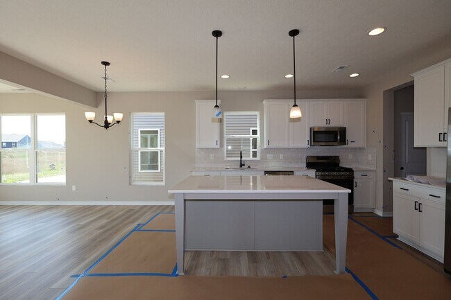 2058 Aerotrain Ct N, Plain City, OH 43064 - photo 6