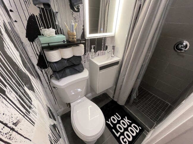 534 NW 50th St unit B, Miami, FL 33127 - photo 4