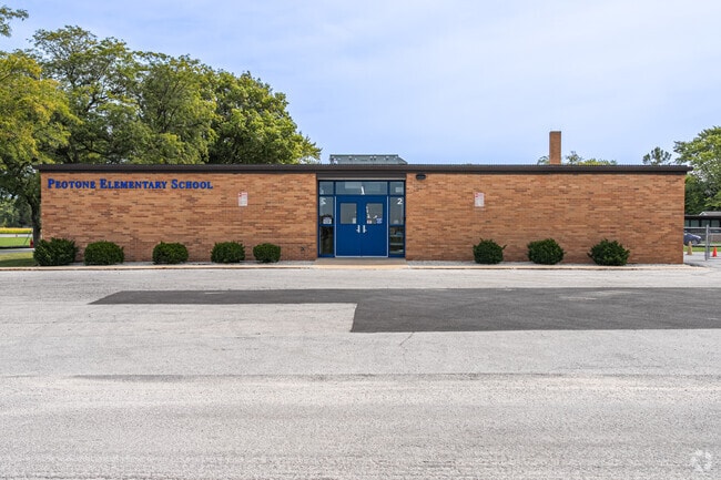 Peotone Elementary School has excellent academics.
