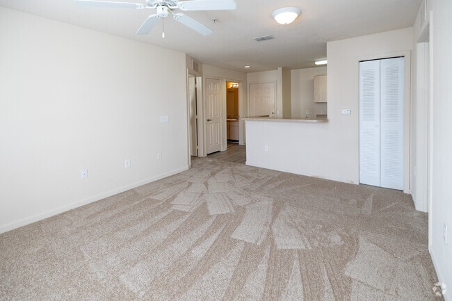 Madison Manor, Jacksonville, FL 32216 - photo 6