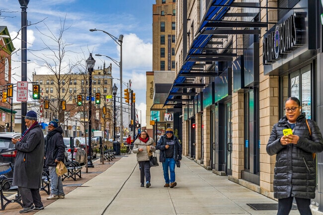 New fast-casual restaurants bring unique menus to South Hackensack.