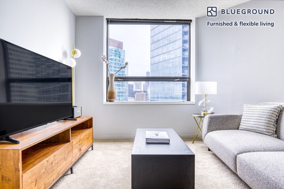 445 E Ohio St unit FL40-ID407, Chicago, IL 60611 - photo 1